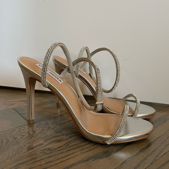 Festive Ankle Strap Stiletto Sandal - Steve Madden - Picture 5 of 6